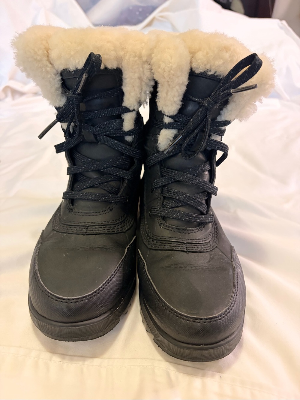 Sorel Tivoli IV Parc Black Waterproof Leather Winter Boots Size 6 EUC